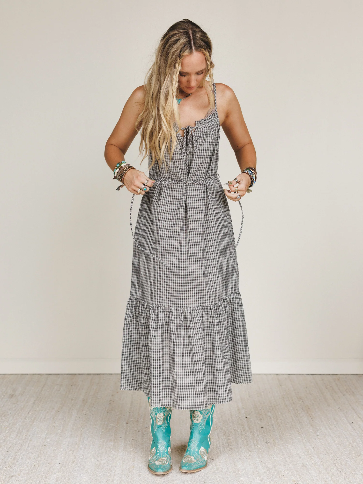 Sweet Tea Gingham Print Dress - Grey - Image 5