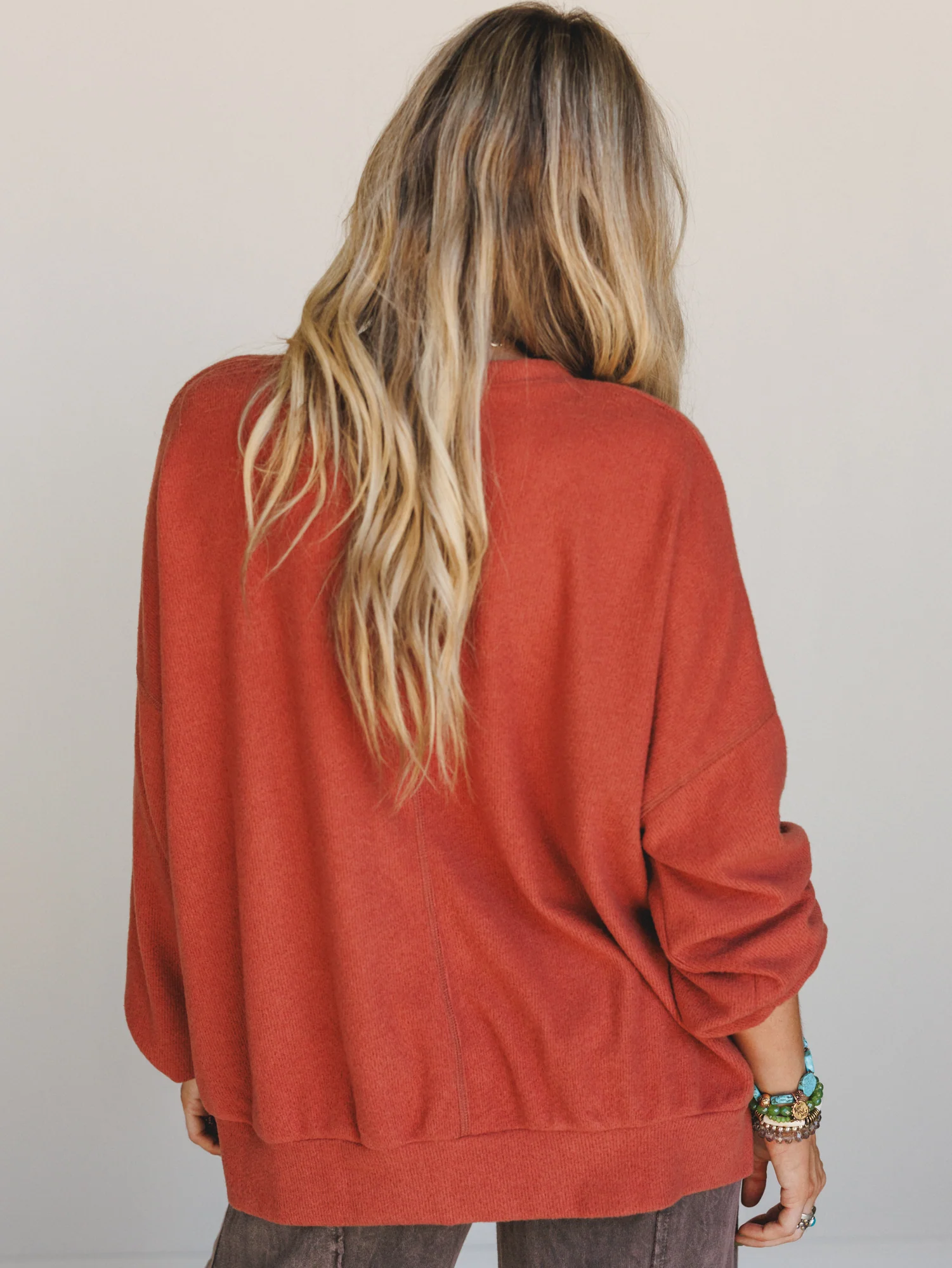 The Nest Brayden Oversized Pullover - Rust - Image 4