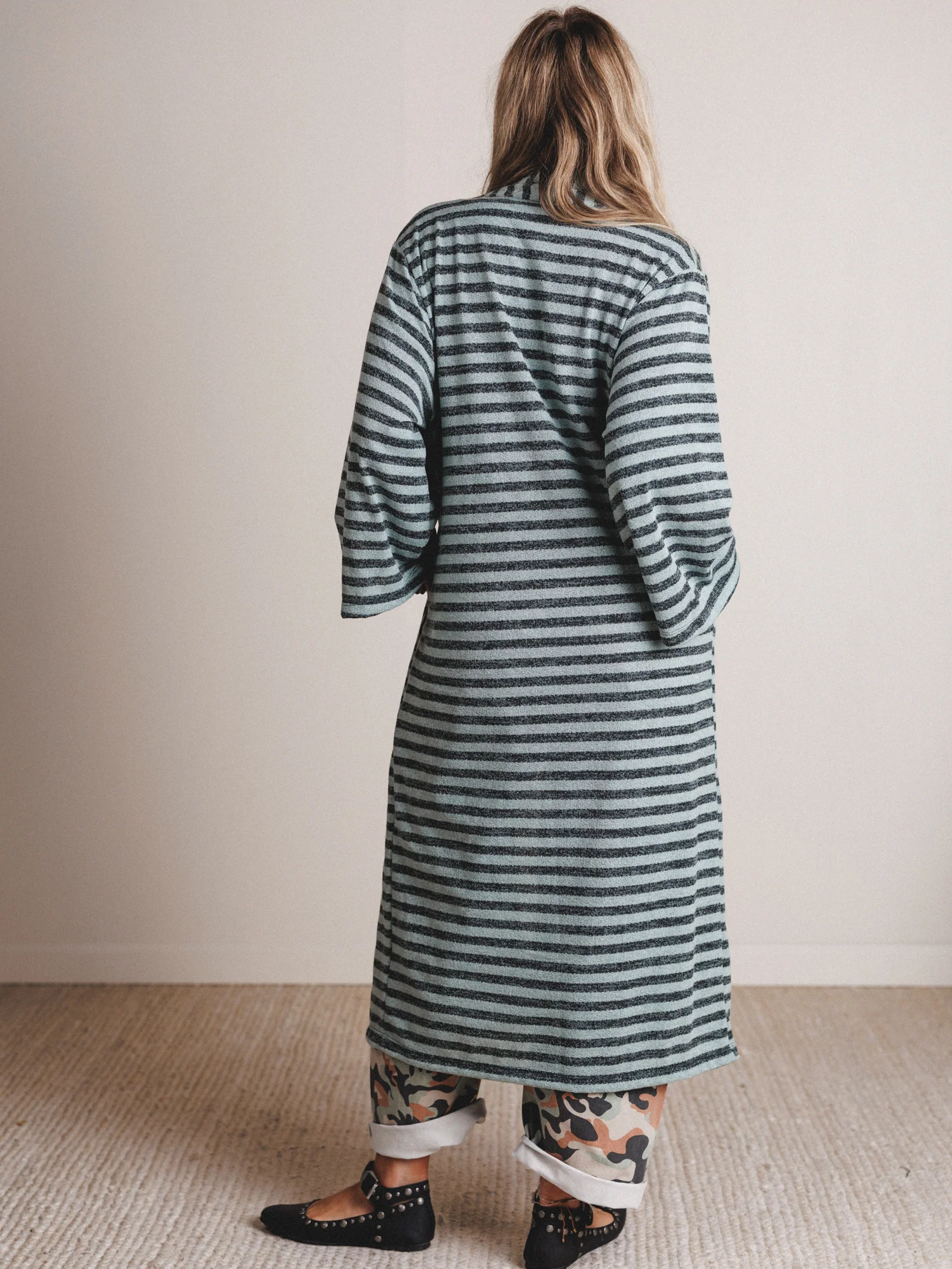 The Nest Endless Love Cardigan - Sage Black - Image 3