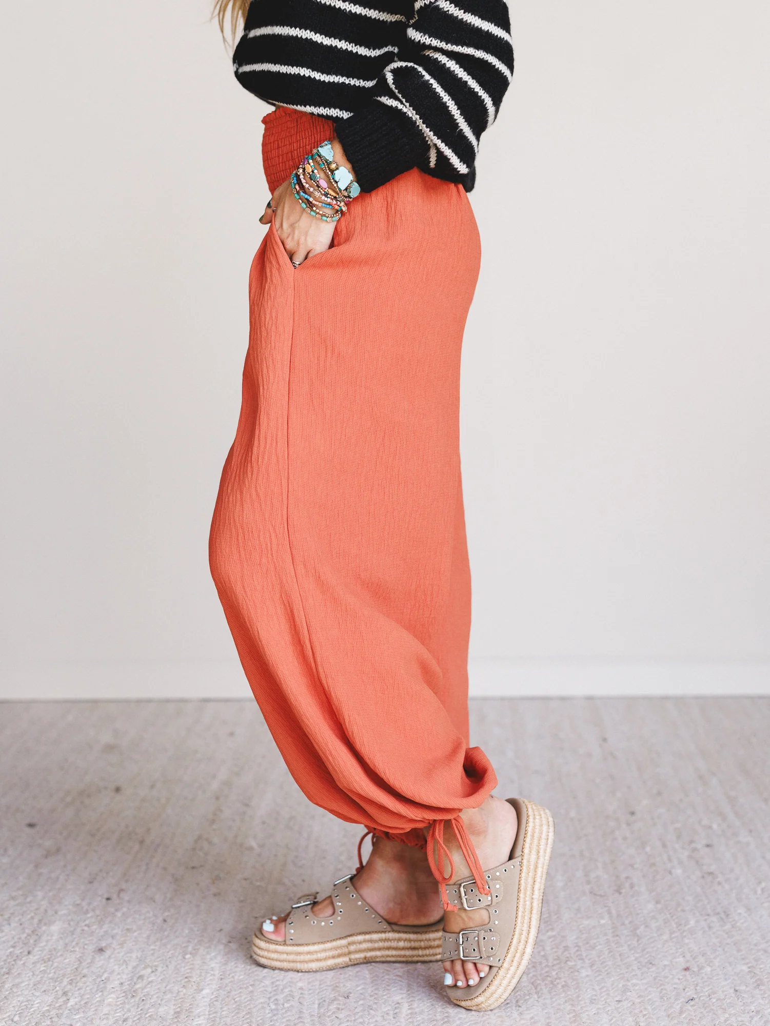 The Nest Oceana Cinched Pants - Pumpkin - Image 4