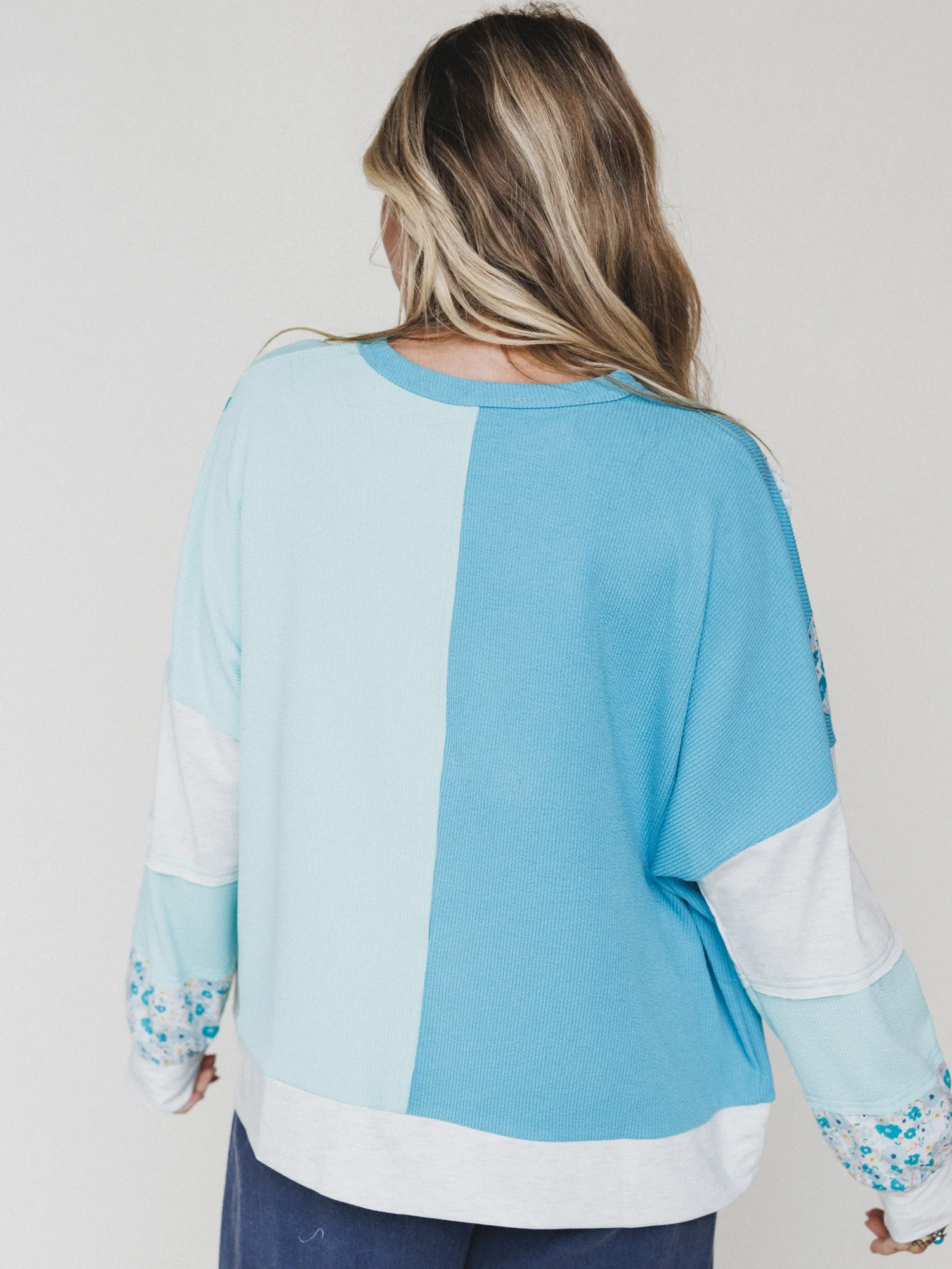 The Nest Pushing Daisies Pullover - Mint Aqua - Image 5