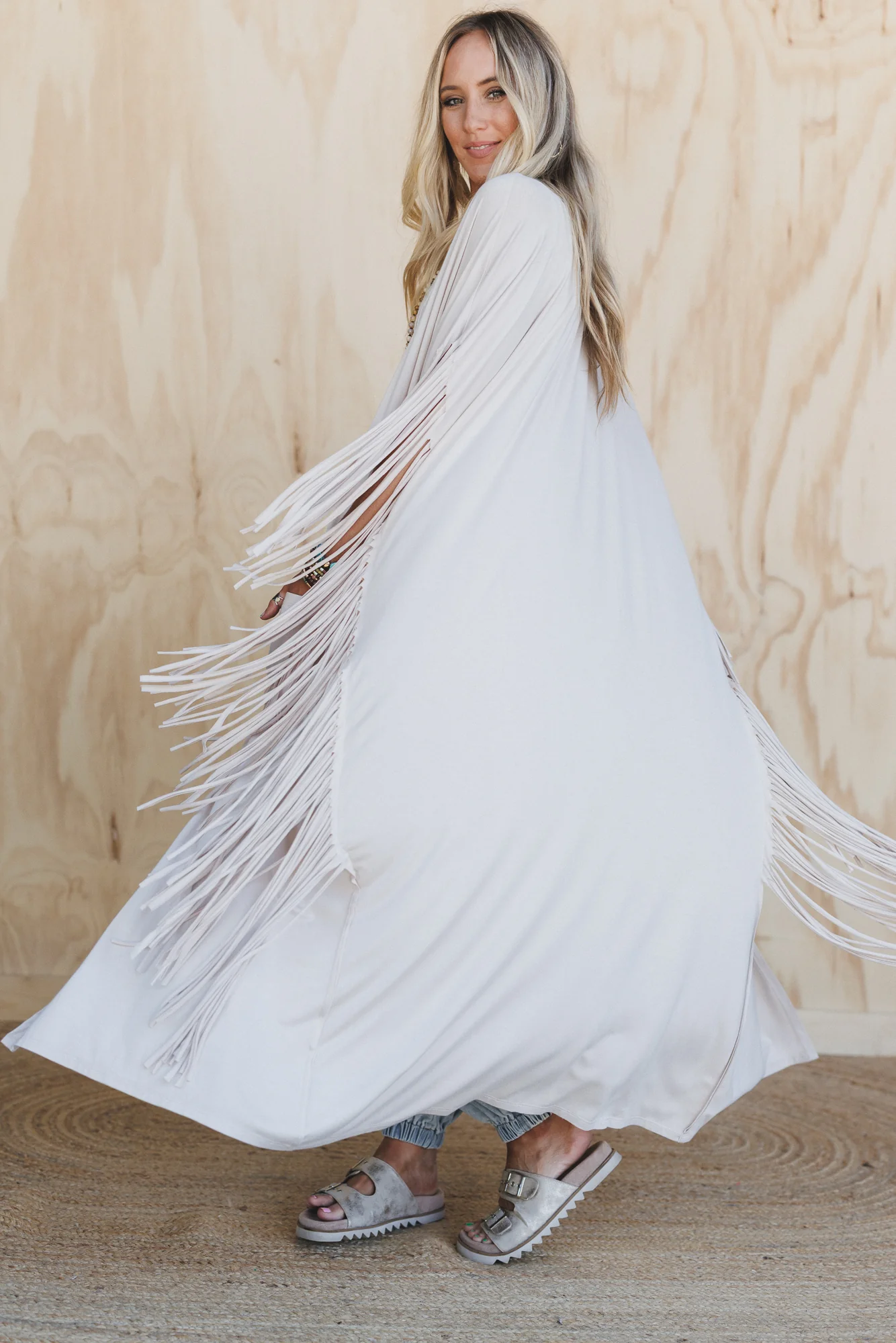 The Nest Showstopper Duster Kimono - Oat - Image 3