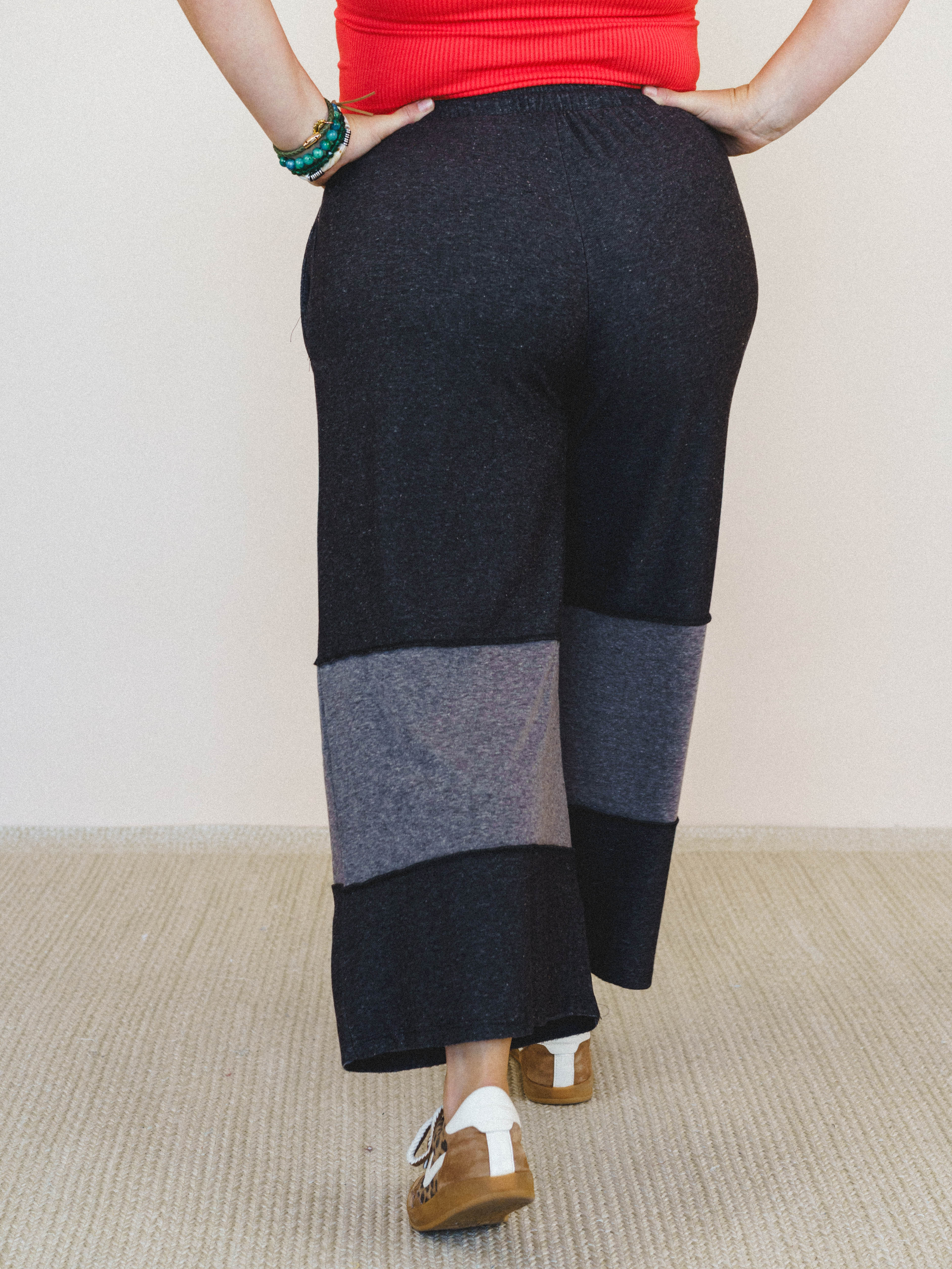 The Nest Soft Horizon Pant - Black - Image 2