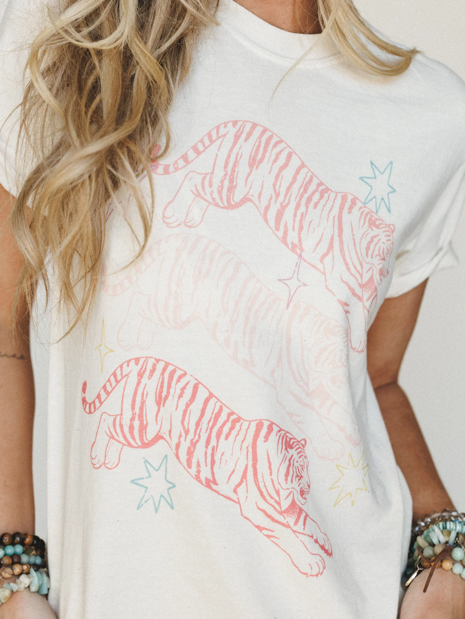 The Nest Tiger Power Graphic Tee - Ivory - Image 2