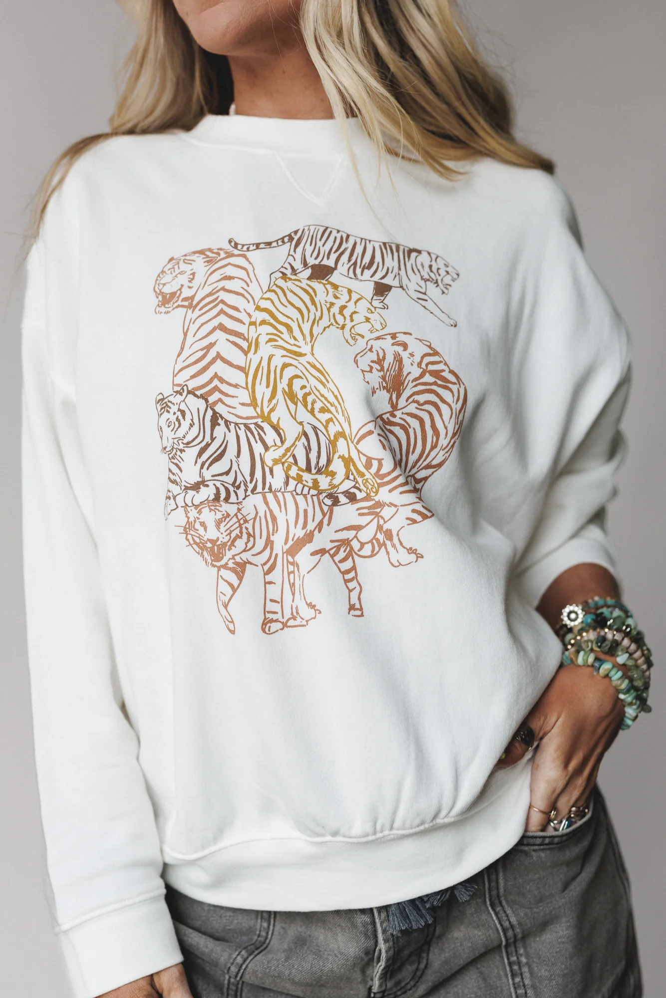 Tiger Pack Graphic Sweatshirt - Ivory