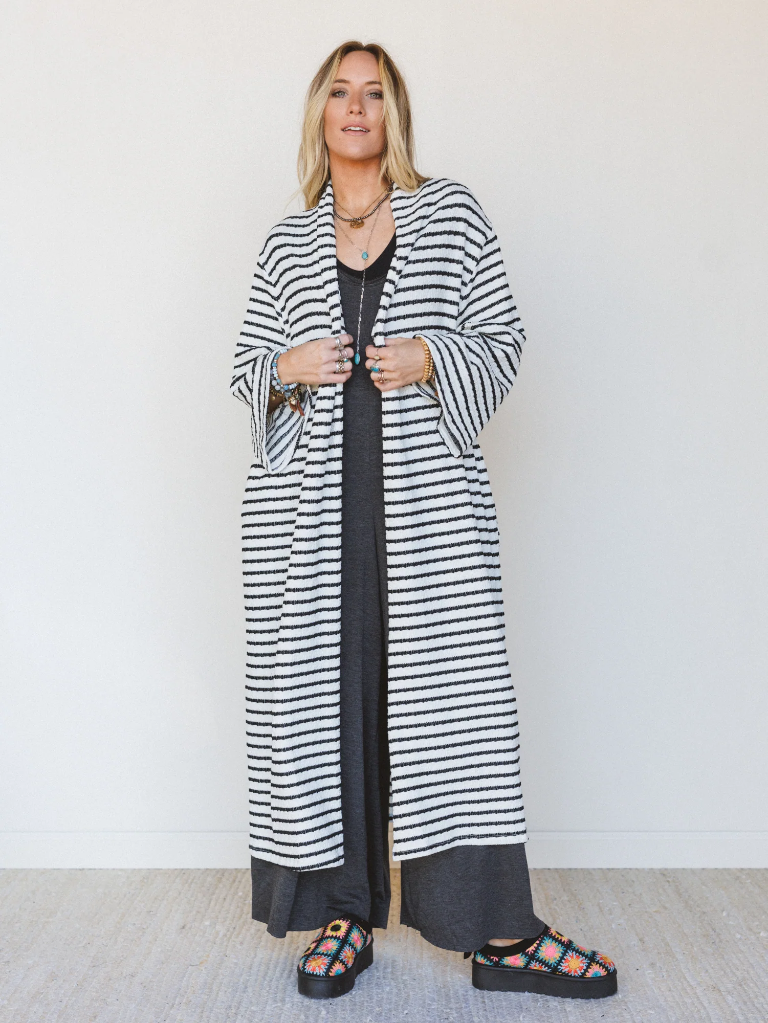 The Nest Venyx Striped Duster Cardigan - Cream Black - Image 5