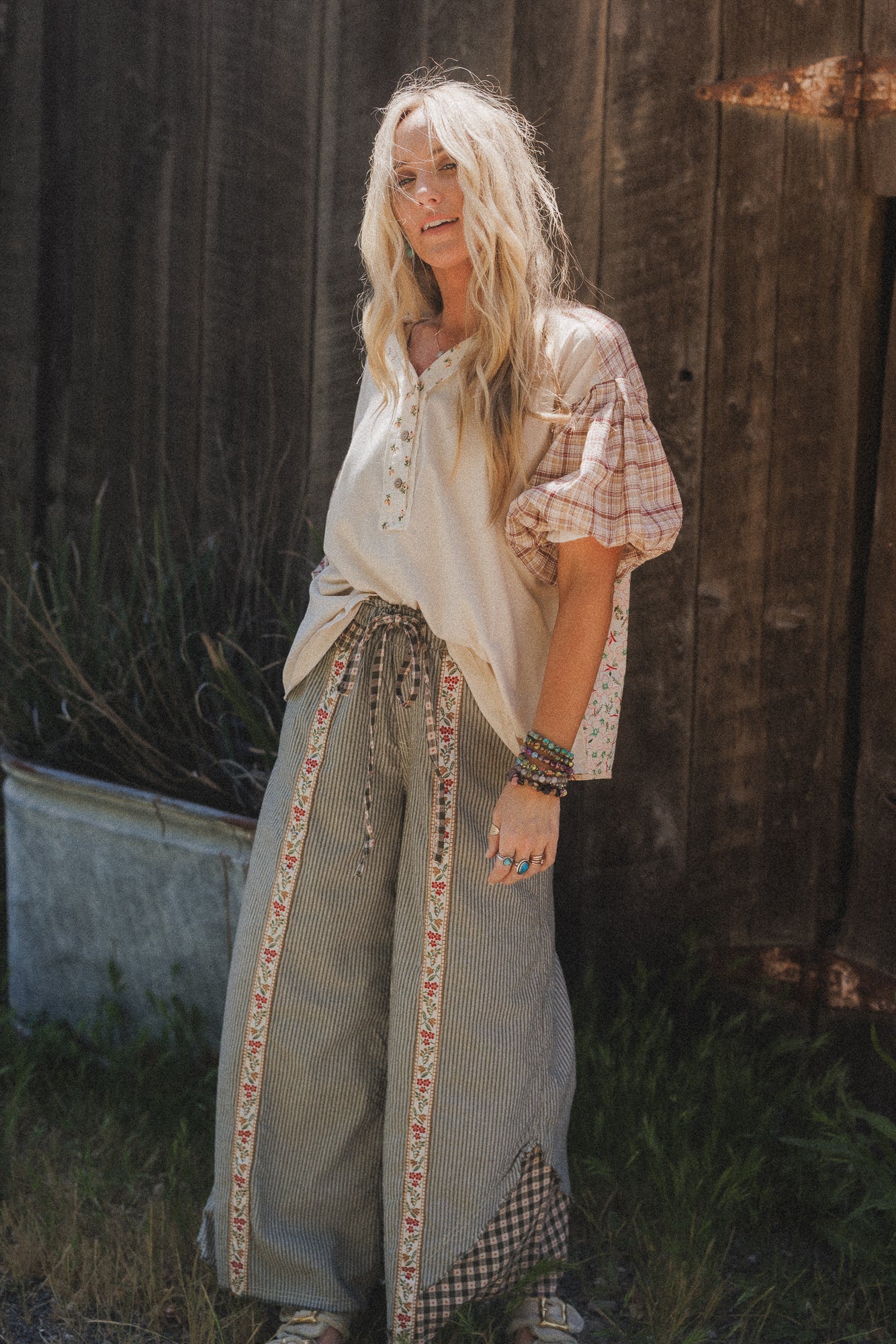 Wild Chamomile Bubble Sleeve Top - Natural - Image 7