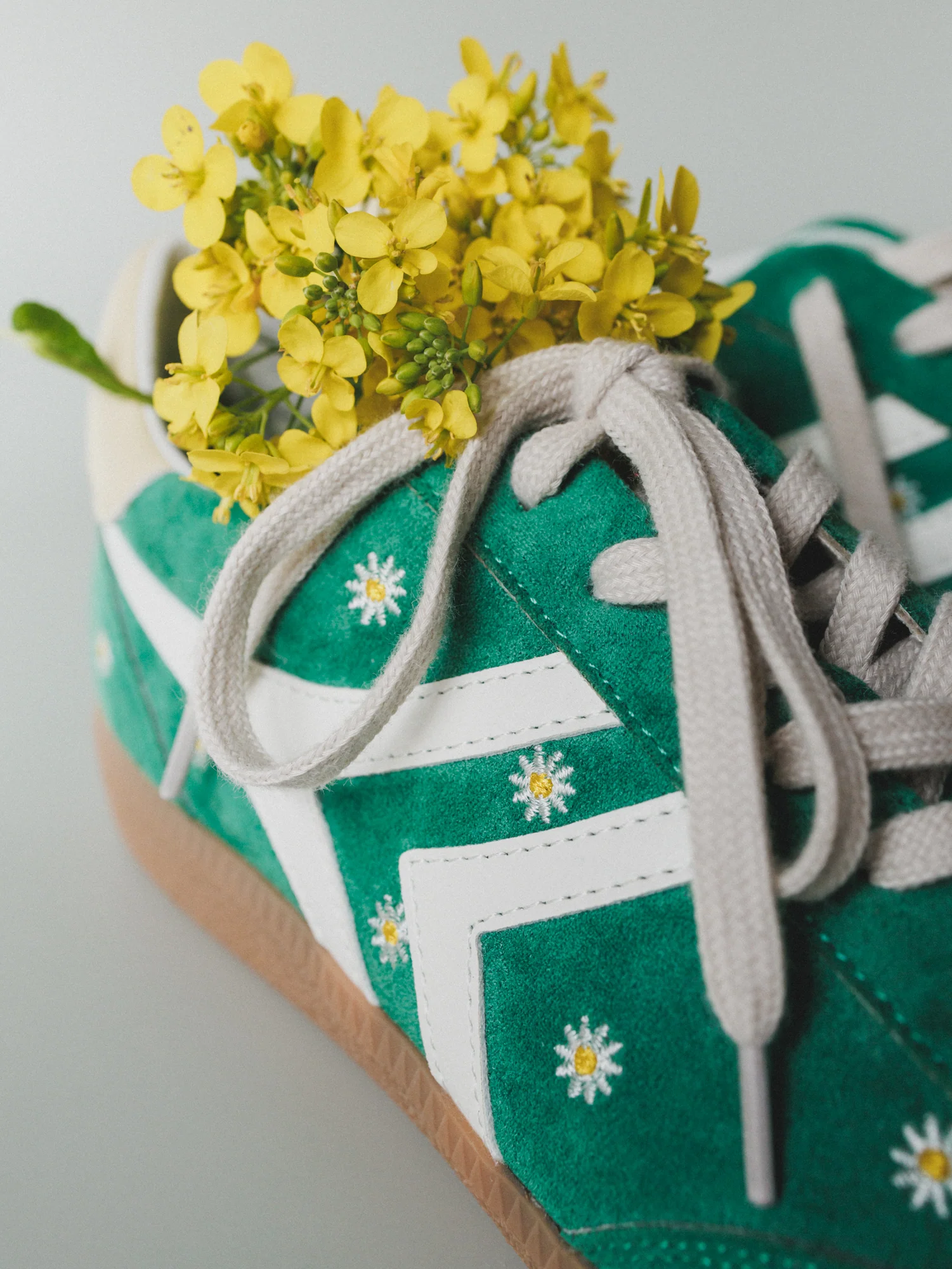 Xena Sneaker - Green - Image 3