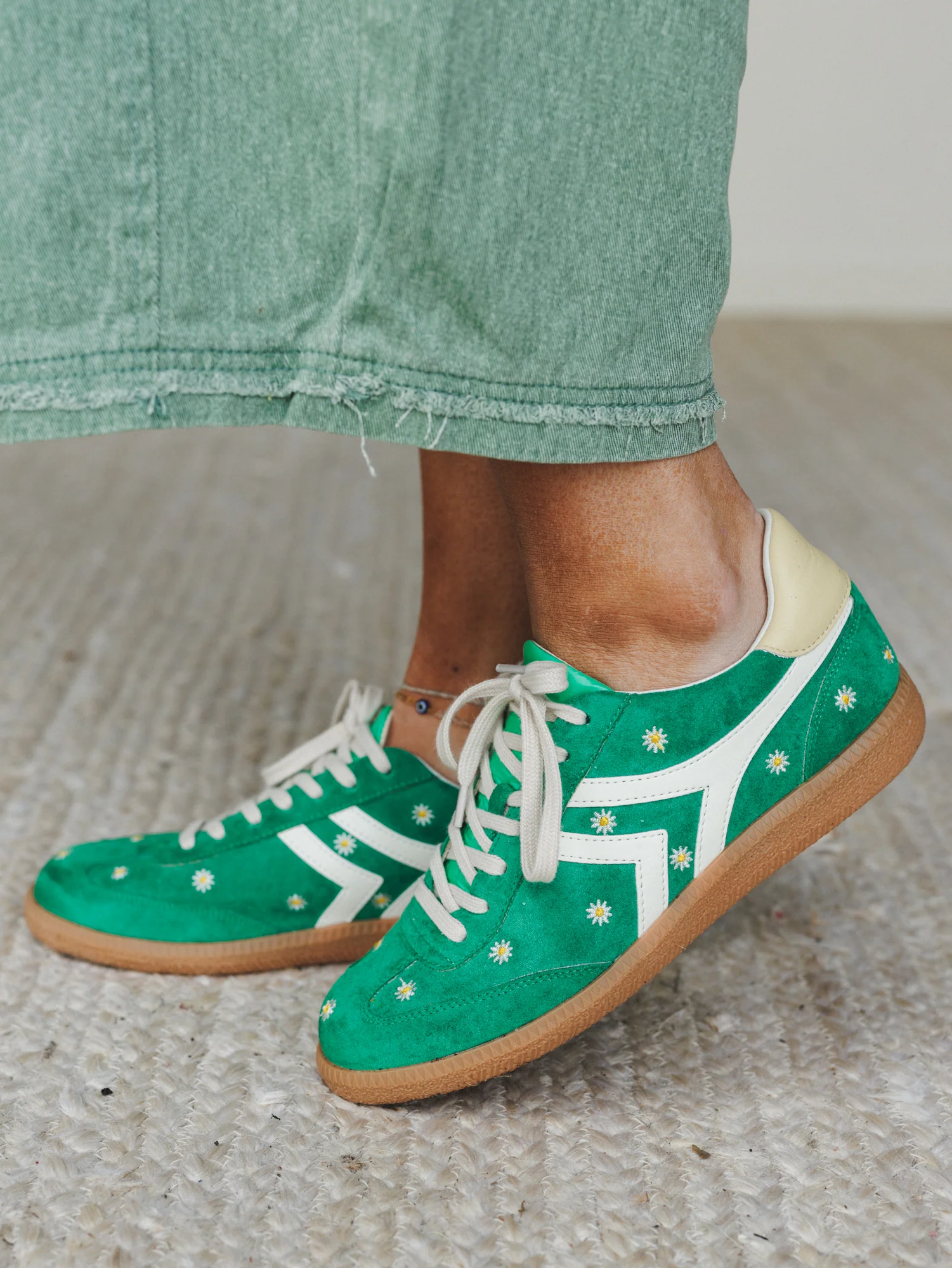 Xena Sneaker - Green - Image 4